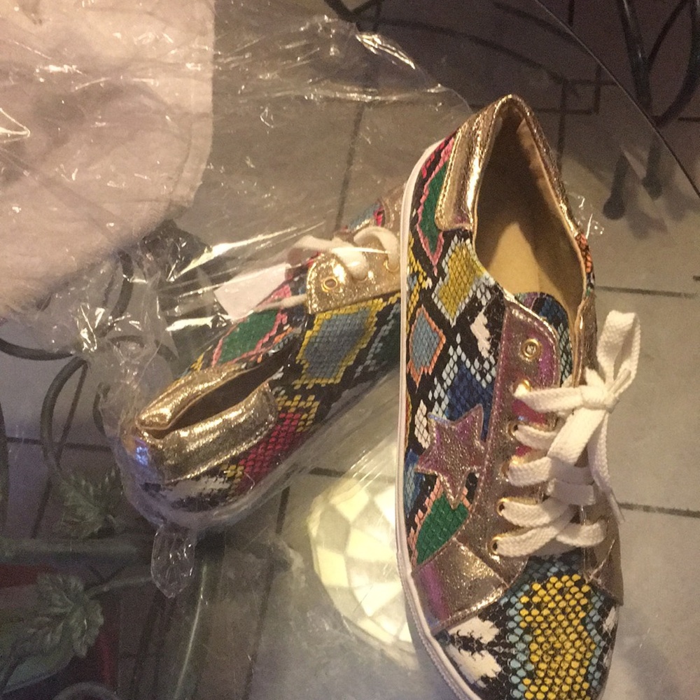 Sparkle Tennis Shoes